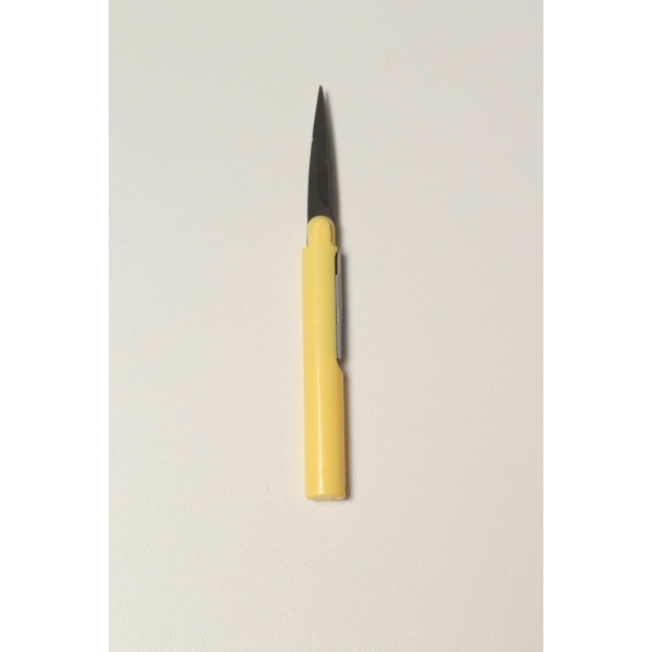 Ciseaux stylo à fil, bleu, jaune et rose