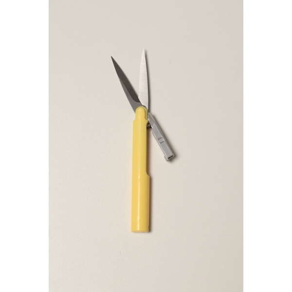 Ciseaux stylo à fil, bleu, jaune et rose
