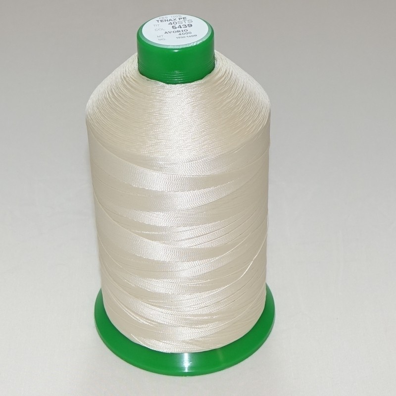 FIL TENAX Polyester N°40 – Bobine de 4 000 m – Col : NOIR FIL TENAX Polyester N°40 – Bobine de 4 000 m – Col : NOIR
